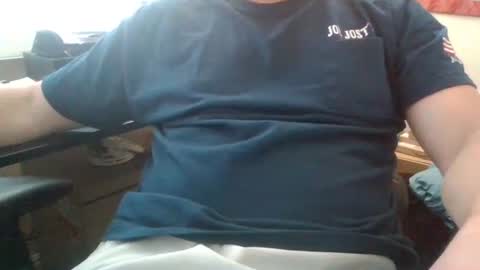 Snapshot of bourbonman144 chatting on May 11, 2026, 7:11 pm bourbonman144 online show from May 11, 2026, 7:11 pm