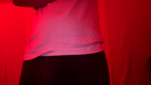bowbowcow69 online show from December 14, 2024, 6:24 am