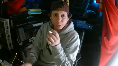 Snapshot of bowerboi1217 chatting on March 14, 2026, 5:02 am Bowerboi1217 online show from March 14, 2026, 5:02 am