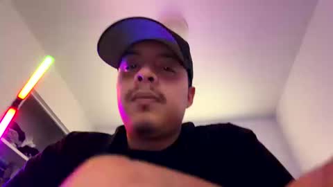 bowsr95 online show from October 11, 2025, 11:03 pm