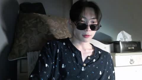 boxman556990 online show from January 18, 2025, 4:31 pm