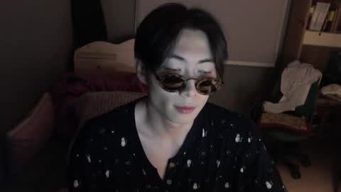 boxman556990 online show from March 10, 2025, 3:20 pm