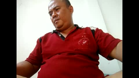 Snapshot of boy339342 chatting on April 1, 2026, 2:45 am boy339342 online show from April 1, 2026, 2:45 am