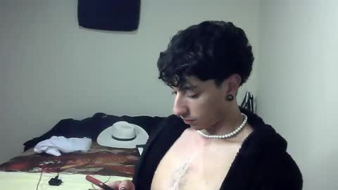 Boy Astro online show from December 9, 2024, 4:12 am