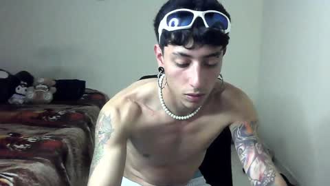 Boy Astro online show from January 17, 2025, 12:42 am