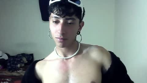 Boy Astro online show from January 21, 2025, 4:43 am