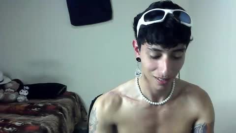 Boy Astro online show from February 6, 2025, 2:22 am