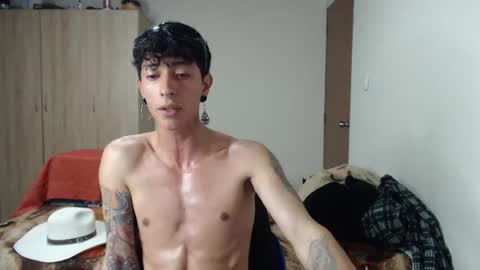 Boy Astro online show from February 11, 2025, 4:01 am