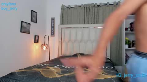 boy_jerry online show from November 2, 2025, 5:21 am