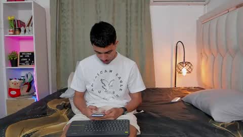 boy_jerry online show from July 6, 2026, 10:12 am