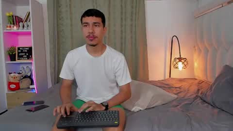 boy_jerry online show from July 12, 2026, 9:22 am