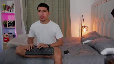boy_jerry online show from July 13, 2026, 11:46 am