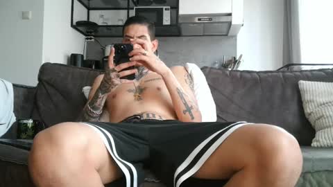 Snapshot of boy_master5 chatting on June 5, 2026, 6:20 am boy_master5 online show from June 5, 2026, 6:20 am