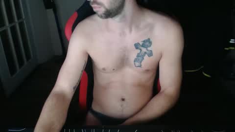Snapshot of boy_t0y89 chatting on December 18, 2025, 6:14 pm boy_t0y89 online show from December 18, 2025, 6:14 pm