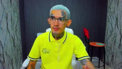 Snapshot of boy_tatto77 chatting on December 17, 2025, 8:26 pm boy_tatto77 online show from December 17, 2025, 8:26 pm