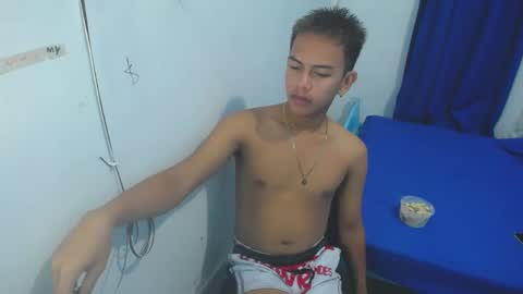 boyax16 online show from January 2, 2025, 10:37 am