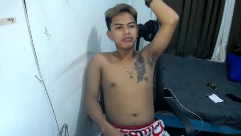 boyax16 online show from February 8, 2025, 6:33 pm