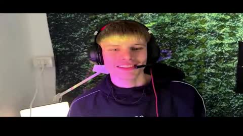 boyblondhetero online show from February 19, 2026, 4:25 pm