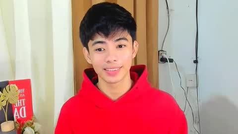 Snapshot of boynextdoor4ux chatting on December 20, 2025, 6:48 pm HI IM JAMES DONT FORGET GIVE ME THUMBS UP AND JOIN TO MY FANCLUB online show from December 20, 2025, 6:48 pm