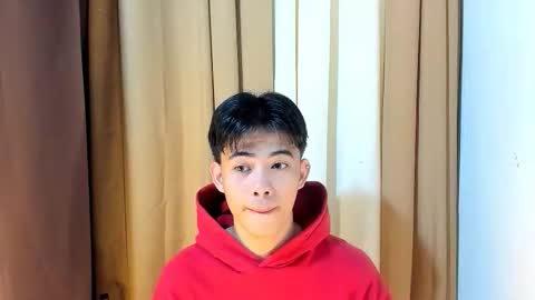 Snapshot of boynextdoor4ux chatting on April 12, 2026, 3:00 am HI IM JAMES DONT FORGET GIVE ME THUMBS UP AND JOIN TO MY FANCLUB online show from April 12, 2026, 3:00 am