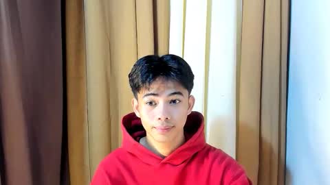 Snapshot of boynextdoor4ux chatting on April 15, 2026, 3:35 am HI IM JAMES DONT FORGET GIVE ME THUMBS UP AND JOIN TO MY FANCLUB online show from April 15, 2026, 3:35 am