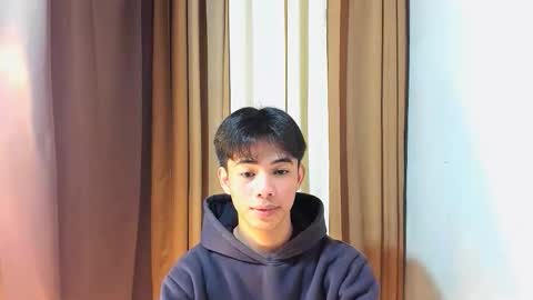 Snapshot of boynextdoor4ux chatting on April 22, 2026, 6:53 pm HI IM JAMES DONT FORGET GIVE ME THUMBS UP AND JOIN TO MY FANCLUB online show from April 22, 2026, 6:53 pm