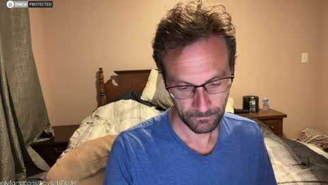 Snapshot of boysetsfire34 chatting on June 15, 2026, 2:03 am boysetsfire34 online show from June 15, 2026, 2:03 am