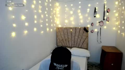 Boysins online show from July 16, 2026, 3:34 am