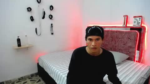 Boysins online show from August 4, 2026, 12:03 am