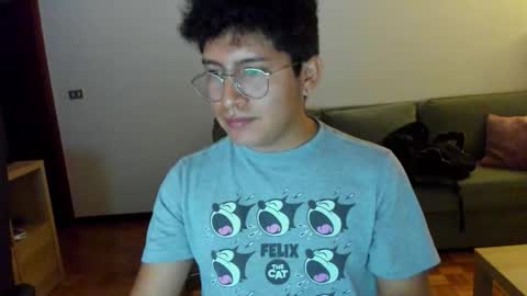 Snapshot of boytwink_20 chatting on October 18, 2025, 5:57 pm boytwink_20 online show from October 18, 2025, 5:57 pm