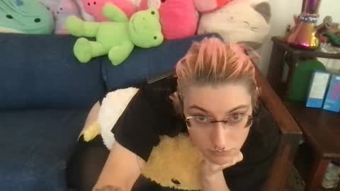 boywithbug online show from January 30, 2025, 5:17 pm