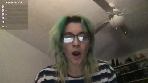 boywithbug online show from September 15, 2025, 2:11 am