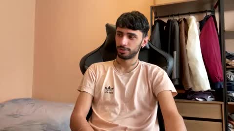 Snapshot of boyzinm2 chatting on November 30, 2025, 11:36 am boyzinm2 online show from November 30, 2025, 11:36 am