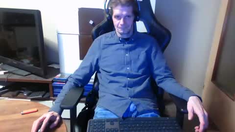 bponie1 online show from December 7, 2024, 11:12 pm