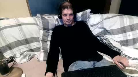 bponie1 online show from October 31, 2025, 2:12 am