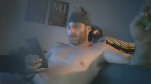 Snapshot of bpstamourconstruction1 chatting on December 18, 2025, 9:37 am bpstamourconstruction1 online show from December 18, 2025, 9:37 am