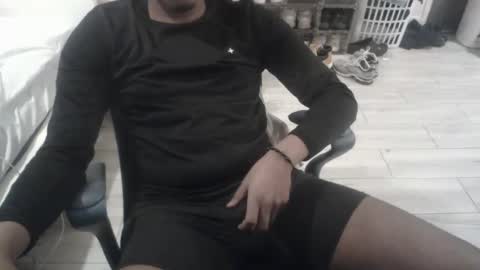 bquen400 online show from March 9, 2026, 2:32 pm