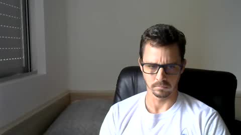 Snapshot of br_bing chatting on August 5, 2026, 5:27 pm BR Bing online show from August 5, 2026, 5:27 pm