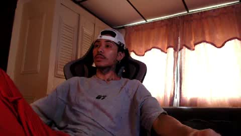 Snapshot of bra_c chatting on April 29, 2026, 7:20 pm bra_c online show from April 29, 2026, 7:20 pm