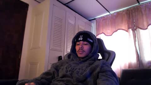 Snapshot of bra_c chatting on May 28, 2026, 9:12 pm bra_c online show from May 28, 2026, 9:12 pm