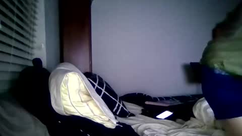 Snapshot of brad1989musiclife chatting on January 6, 2026, 9:35 am GuitarBrad1989 online show from January 6, 2026, 9:35 am