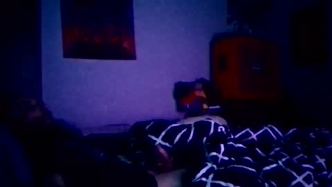 Snapshot of brad1989musiclife chatting on April 17, 2026, 10:07 am GuitarBrad1989 online show from April 17, 2026, 10:07 am