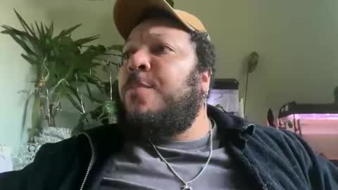 Snapshot of brad_368 chatting on April 17, 2026, 6:00 pm Brad online show from April 17, 2026, 6:00 pm