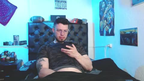 Snapshot of brad_hot_boy chatting on October 10, 2025, 4:06 pm brad hot boy online show from October 10, 2025, 4:06 pm