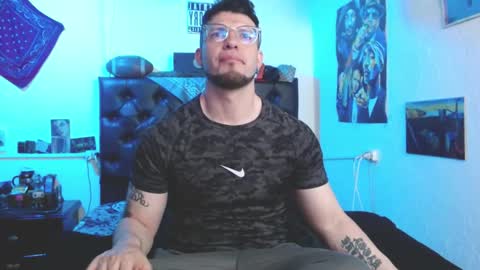 Snapshot of brad_hot_boy chatting on October 12, 2025, 5:56 pm brad hot boy online show from October 12, 2025, 5:56 pm