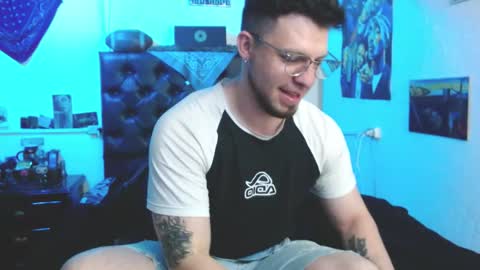 Snapshot of brad_hot_boy chatting on October 18, 2025, 11:16 pm brad hot boy online show from October 18, 2025, 11:16 pm