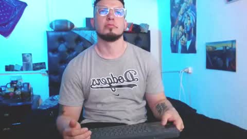 Snapshot of brad_hot_boy chatting on March 25, 2026, 5:41 pm brad hot boy online show from March 25, 2026, 5:41 pm