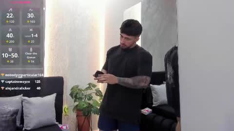 Snapshot of brad_summer chatting on July 18, 2026, 5:39 pm brad summer online show from July 18, 2026, 5:39 pm