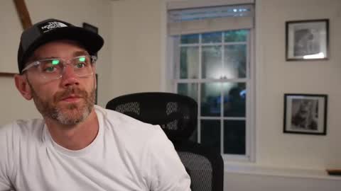 BradBronton online show from September 16, 2025, 10:44 pm