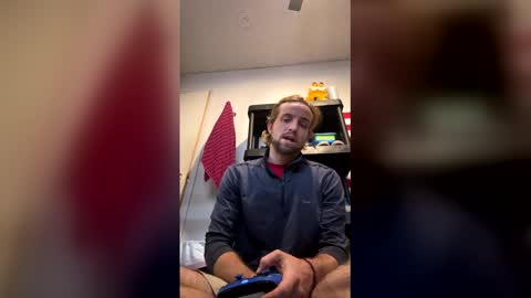 Snapshot of braden_thompson2012 chatting on May 4, 2026, 6:37 pm braden_thompson2012 online show from May 4, 2026, 6:37 pm